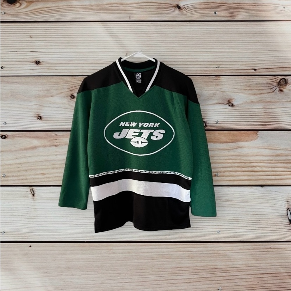 NWT New York Jets NFL Team Apparel‎ Kids Size 14 - 16 Hockey Style Sweater